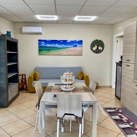 Appartamento Casa Crispino Mansarda N4 Per 3 Persone Frattaminore Luaran gambar